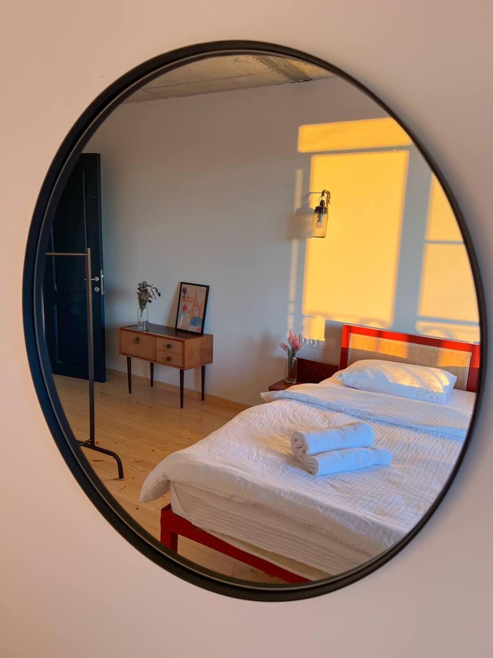 Black Tomato Hostel Kutaisi Exteriér fotografie