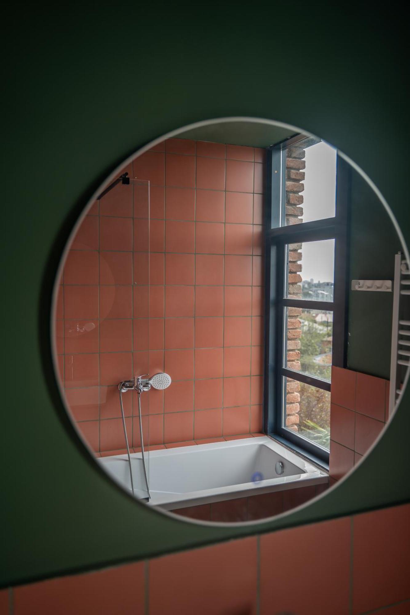 Black Tomato Hostel Kutaisi Exteriér fotografie