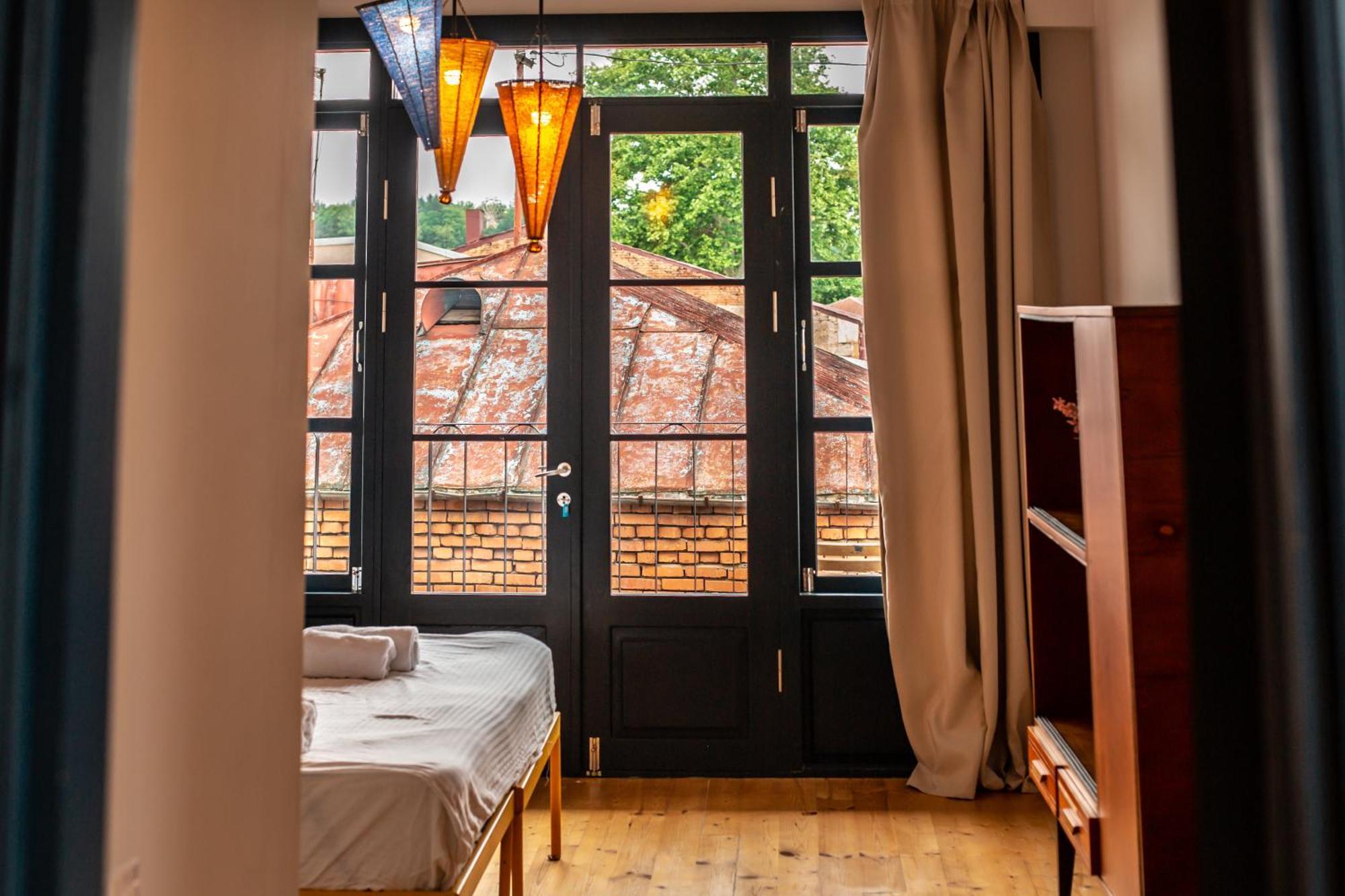 Black Tomato Hostel Kutaisi Exteriér fotografie