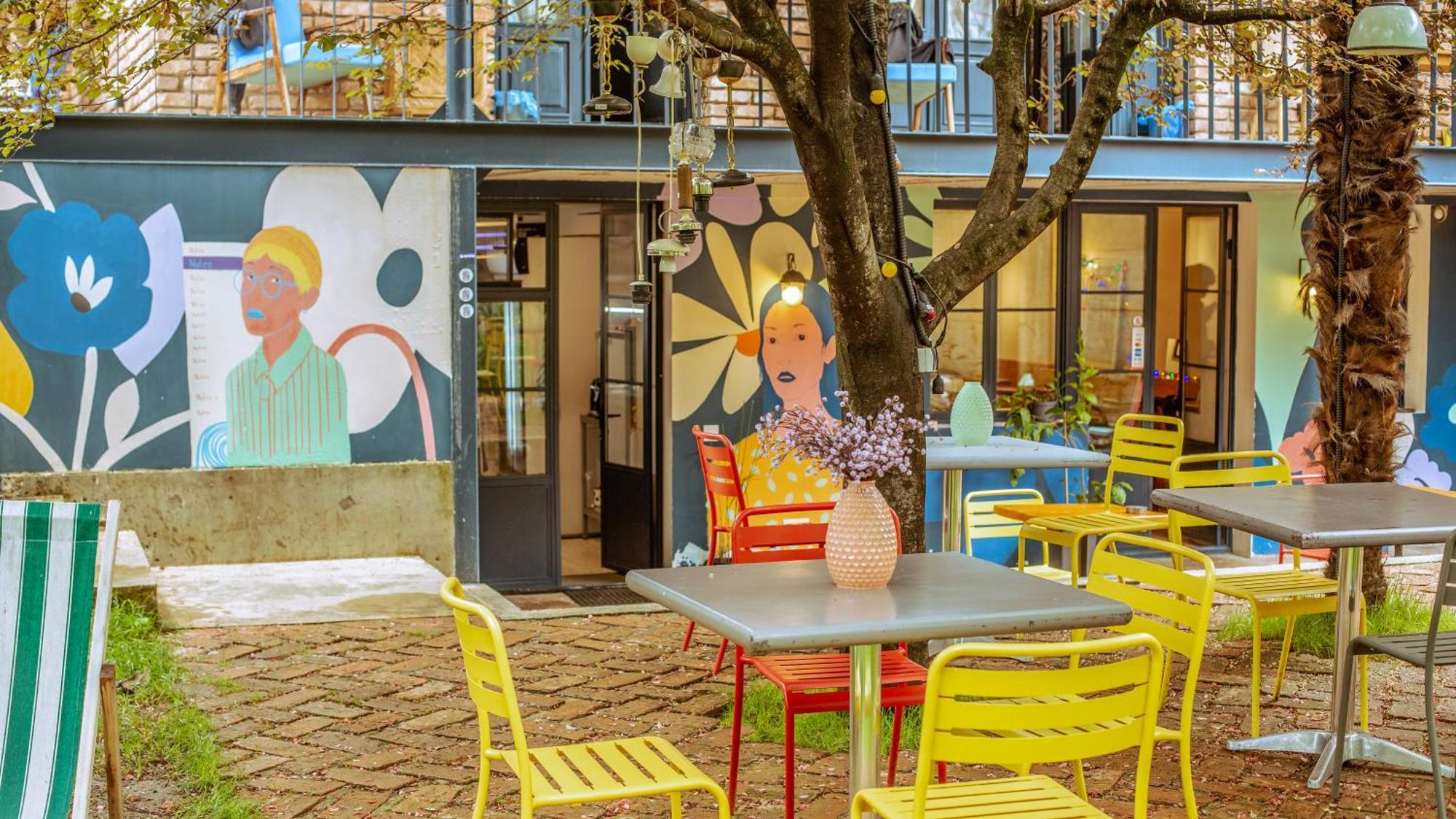Black Tomato Hostel Kutaisi Exteriér fotografie