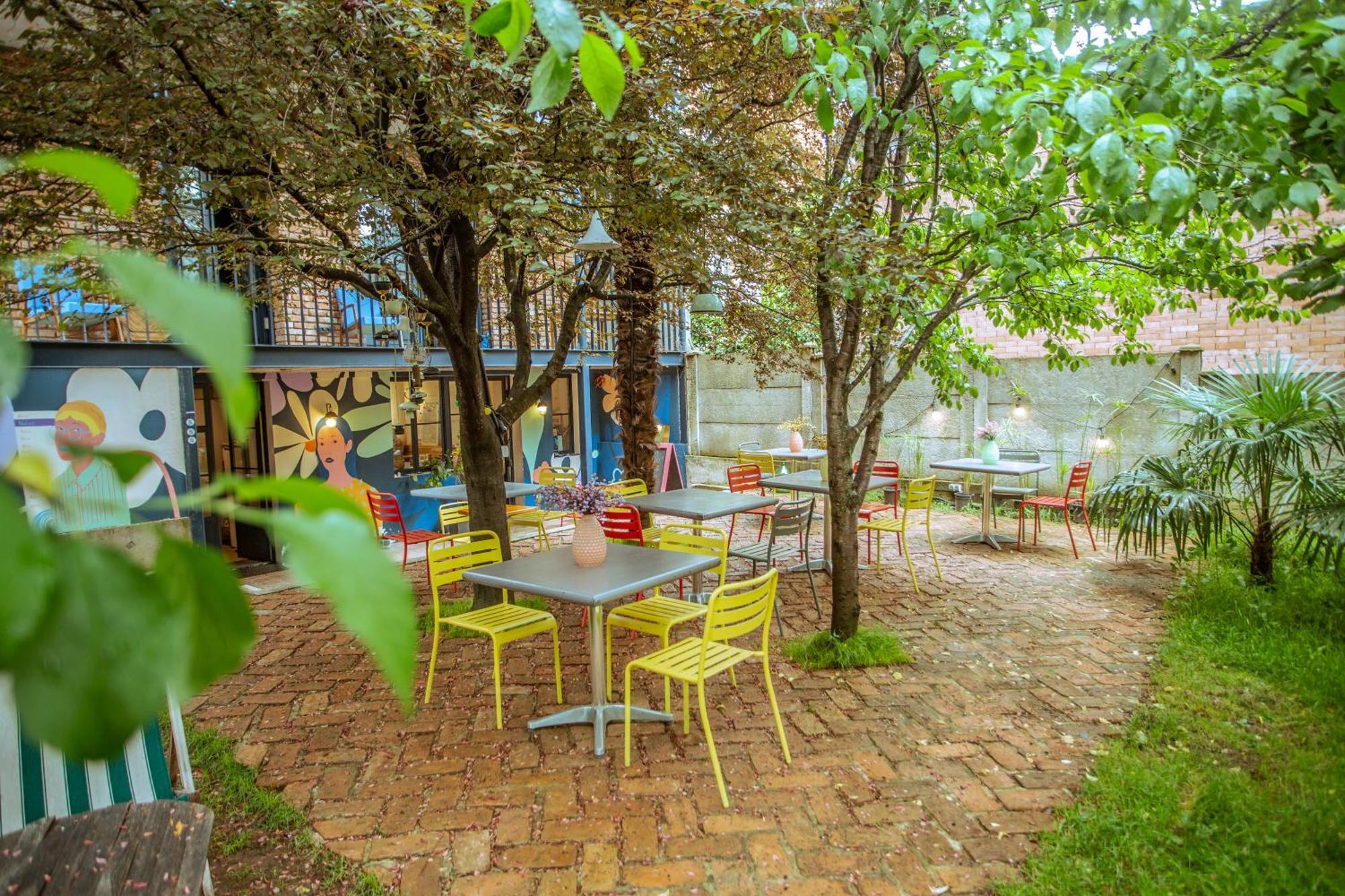Black Tomato Hostel Kutaisi Exteriér fotografie